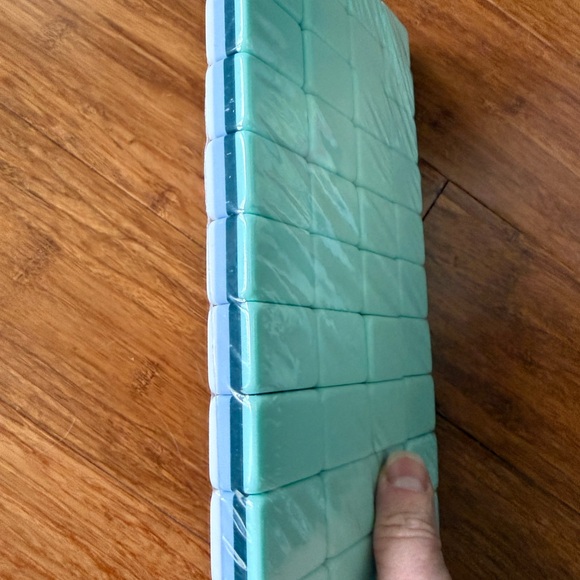 Light Blue Mahjong Tile Set - Picture 6 of 6